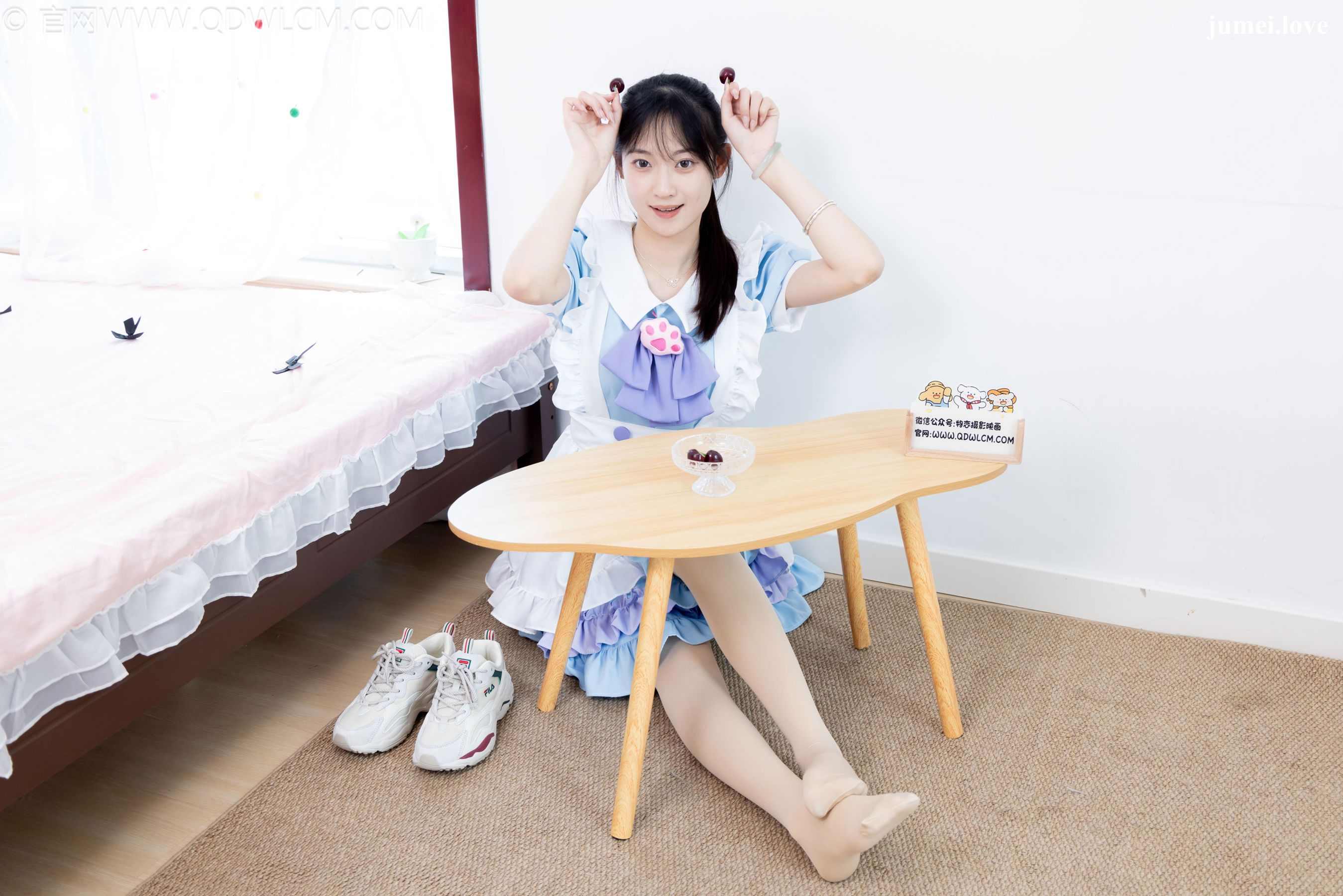 物恋传媒 No.2704 山奈 - 女仆装、运动鞋、厚肉丝 第12张