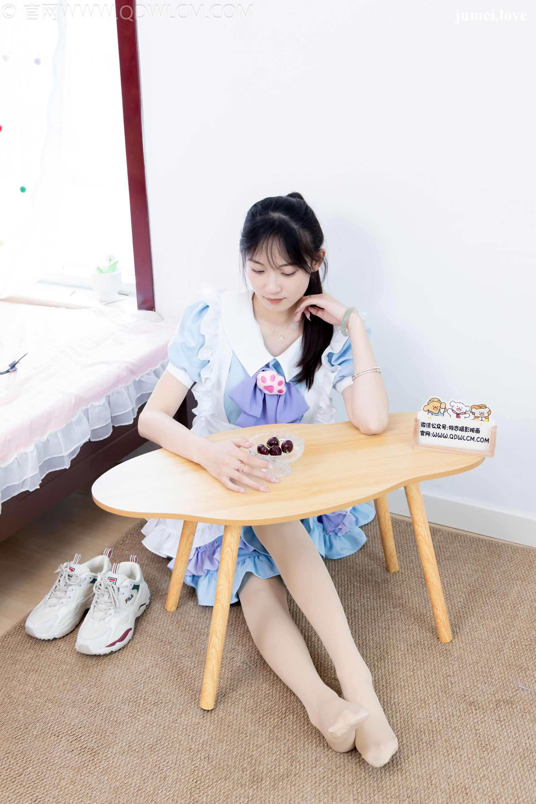 物恋传媒 No.2704 山奈 - 女仆装、运动鞋、厚肉丝 第9张