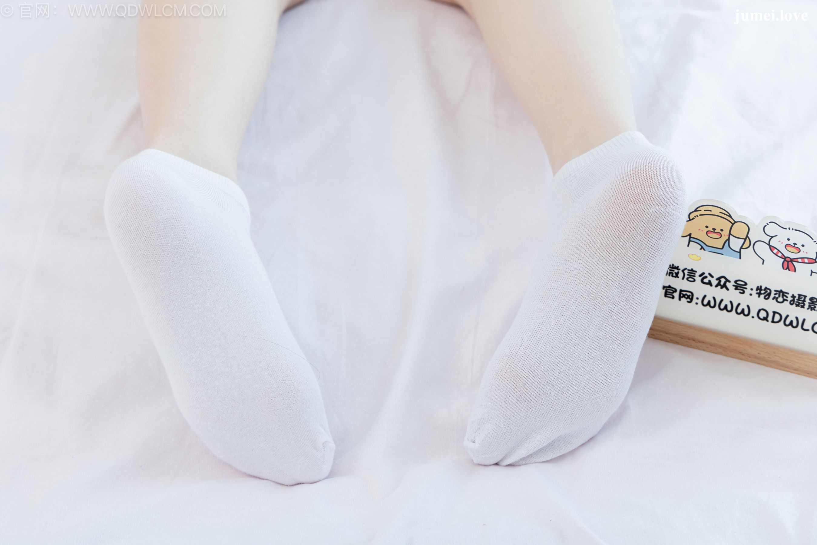 物恋传媒 No.2707 萌萌 - 板鞋、纯白棉袜、薄白丝 第143张