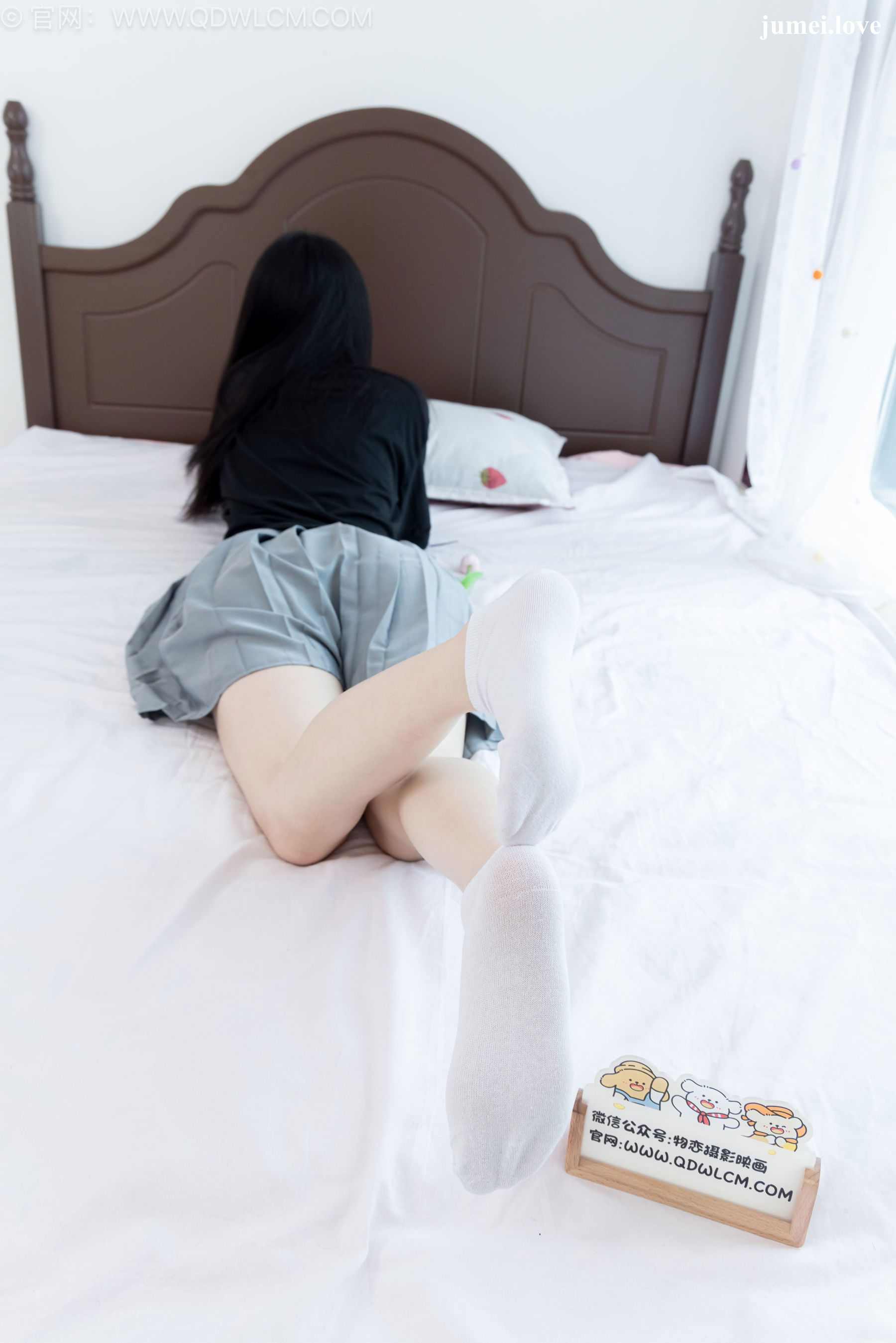 物恋传媒 No.2707 萌萌 - 板鞋、纯白棉袜、薄白丝 第148张