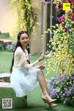 木木 《蕾丝花姑娘肉丝》 [异思趣向IESS] 丝享家233