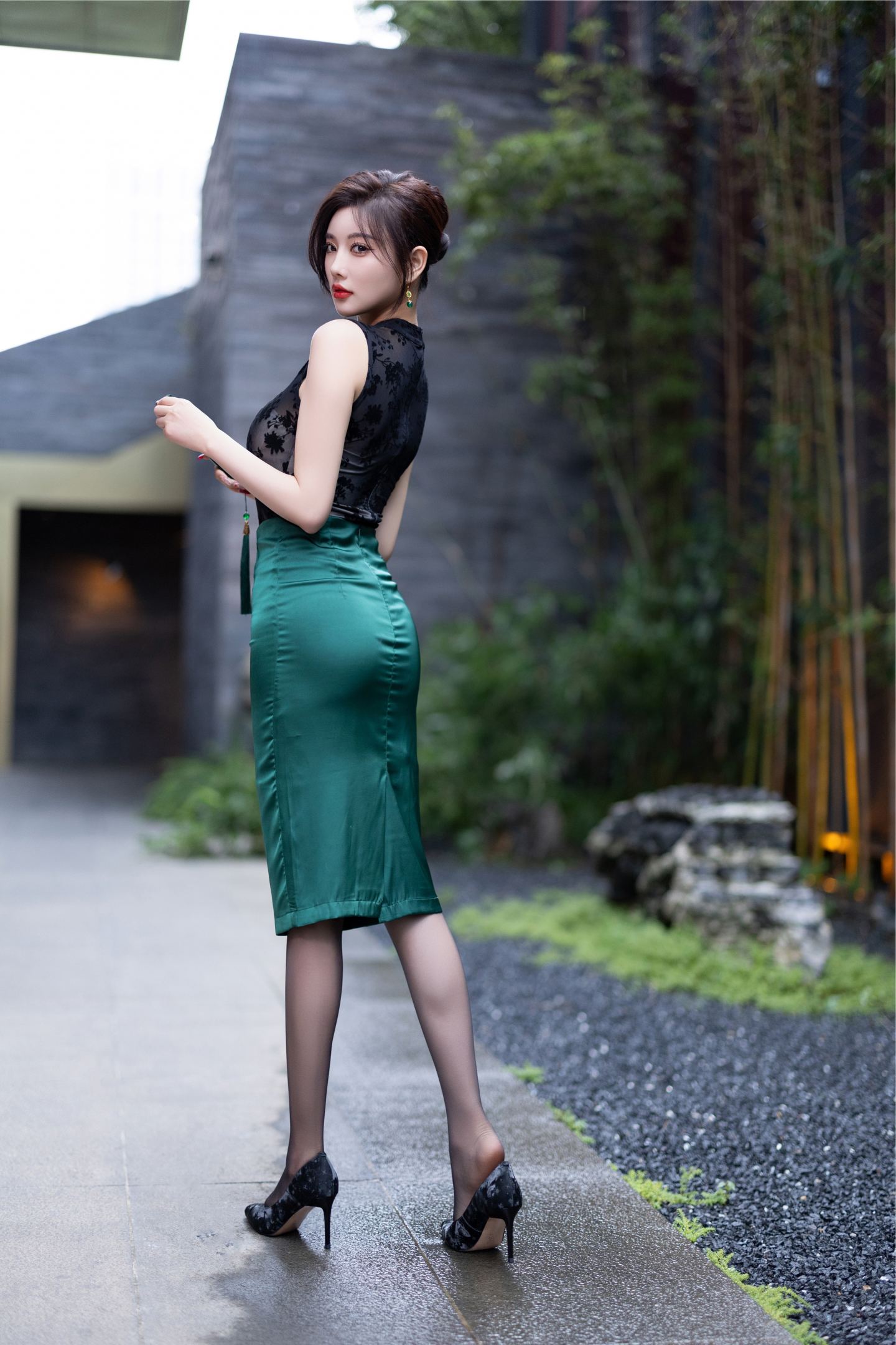 杨晨晨 NO.030 内购无水印 NO.9384 绿色长裙