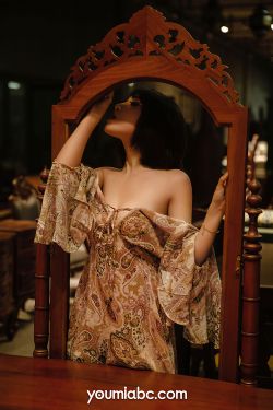 [尤蜜YouMi]  安妮斯朵拉 - 塔罗占卜师