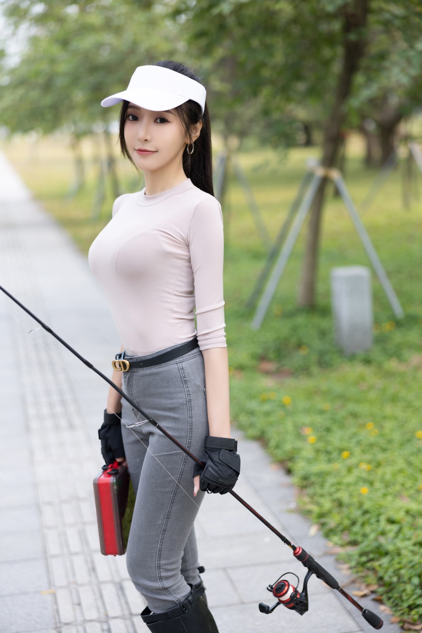 王馨瑶 NO.007 内购无水印 197钓鱼灰色紧身牛仔裤