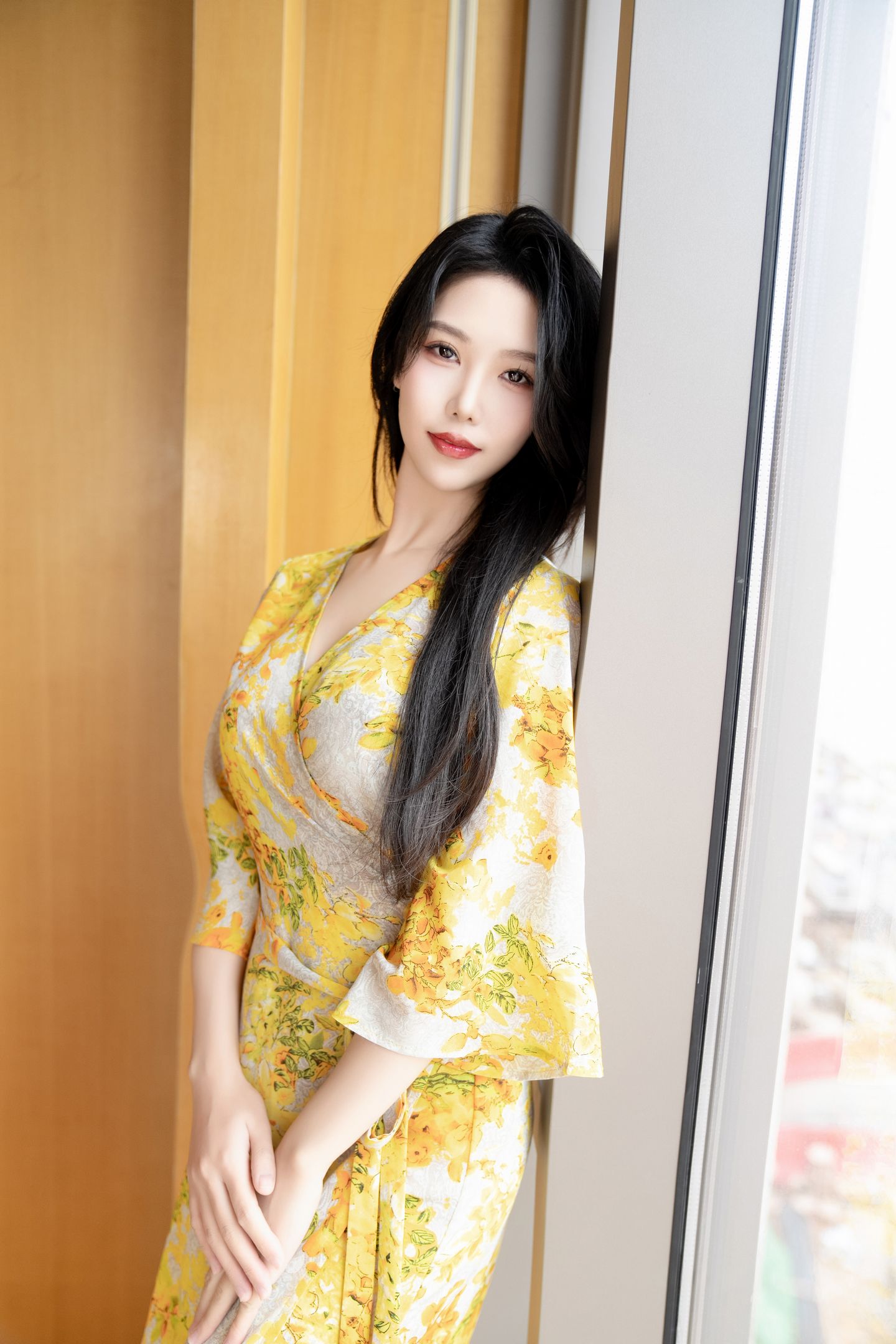 利世 NO.001 内购无水印 NO.7981 出轨人妻
