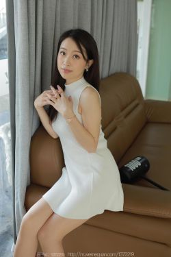 IESS异思趣向 - 模特：小婕 《可爱白月光》