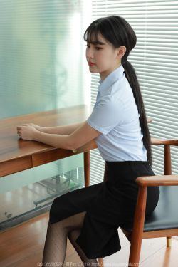 IESS异思趣向 - 模特： 小宝 《迷人波点》