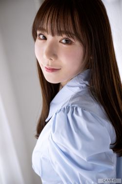 [Graphis] First Gravure 初脱ぎ娘 No.177 Ao Ebisaki 海老咲あお