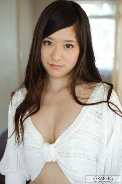 Midori Mizuno 水野碧 [Graphis] First Gravure 初脱ぎ娘