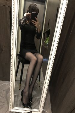 丝足博主麋鹿_Monroe 2020.03.06 居家丝秀