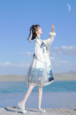 [网红COSER] 微博博主仓大佬 - 海上生明月