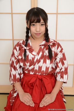 [LOVEPOP] Karen Sakisaka 咲坂花恋  Photoset 04