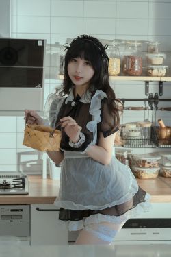 [网红COSER写真] 云溪溪 - 奶桃女仆