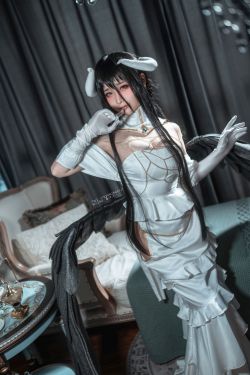 [Cosplay写真] 动漫博主蠢沫沫 - 雅儿贝德