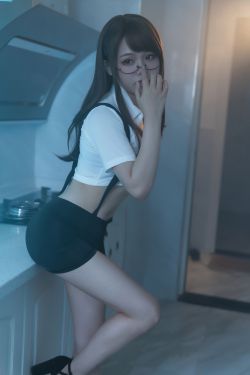 [Cosplay] 七月喵子 - 眼镜娘1号