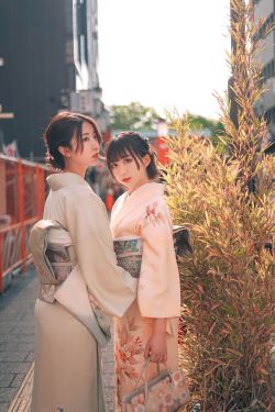 人气Coser黑川&浅野菌子 少女心事2