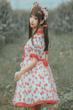 [网红COSER写真] 动漫博主蠢沫沫 - 叫兽的恶作剧 04