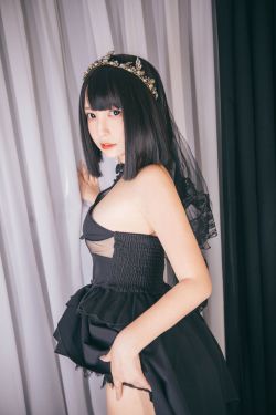 [网红COSER] 萝莉神楽坂真冬之天国に落ちる - 坠入天堂