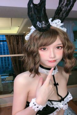 [福利COS] 动漫博主阿包也是兔娘 - 兔兔