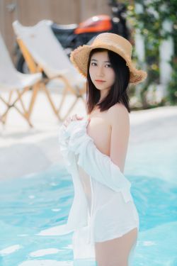 Nnian - 夏日限定泳池