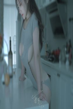 [福利COS] 网络红人樱晚gigi - 温.度