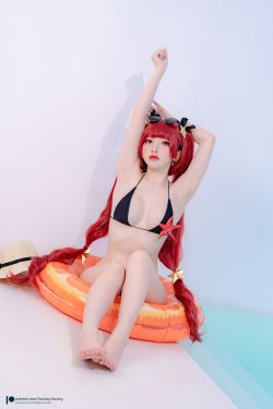 [Fantasy Factory] 小丁Cosplay写真 - 檀香山泳衣