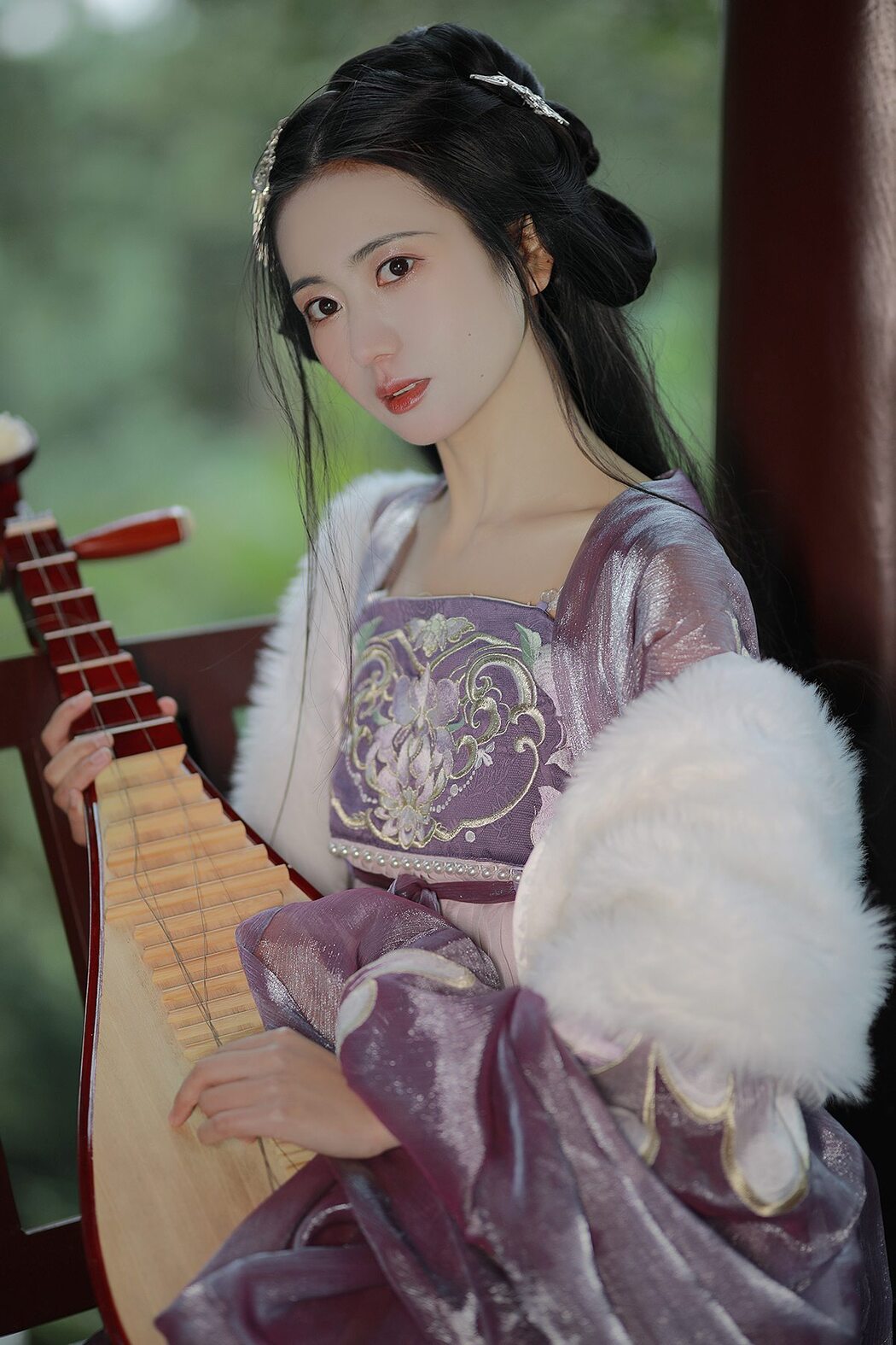 YiTuYu艺图语 Vol.3111 Yu Jin