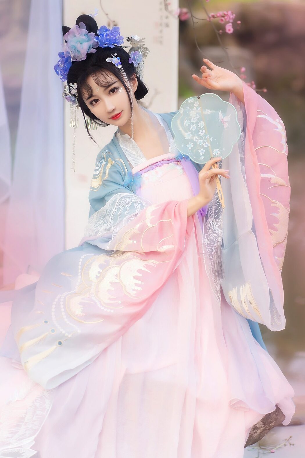 YiTuYu艺图语 Vol.3086 Qi Luo Sheng De Xiao Su Su