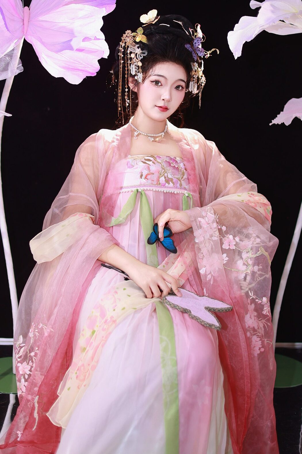 YiTuYu艺图语 Vol.5575 KaiLin Jiang
