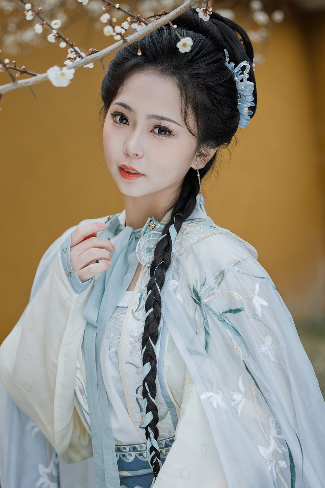 YiTuYu艺图语 Vol.3803 Qian Mo Hong Chen