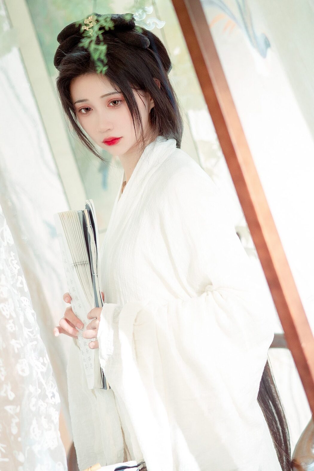 YiTuYu艺图语 Vol.4126 Qi Luo Sheng De Xiao Su Su
