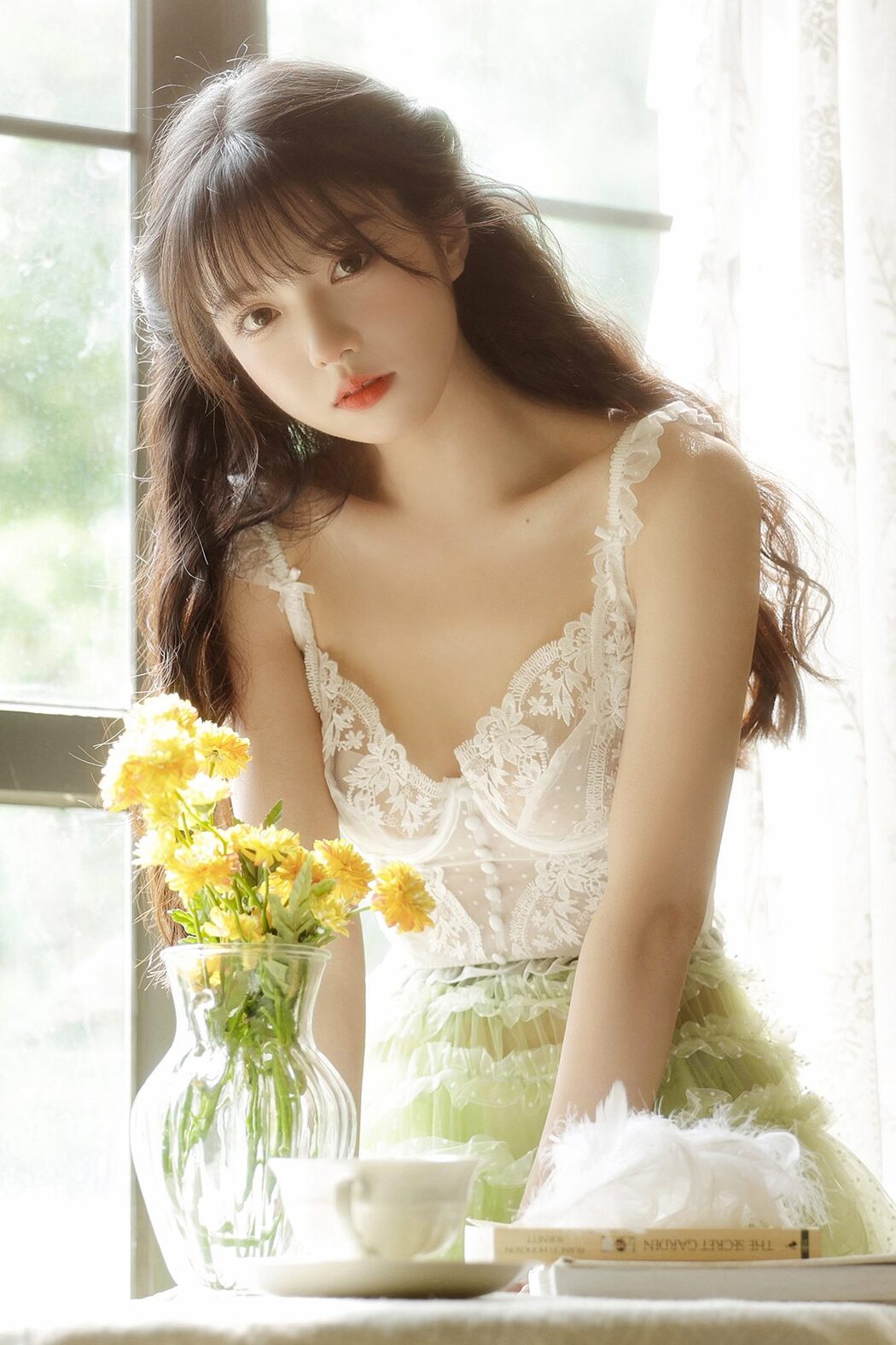 YiTuYu艺图语 Vol.3975 Ling Xiao Qi