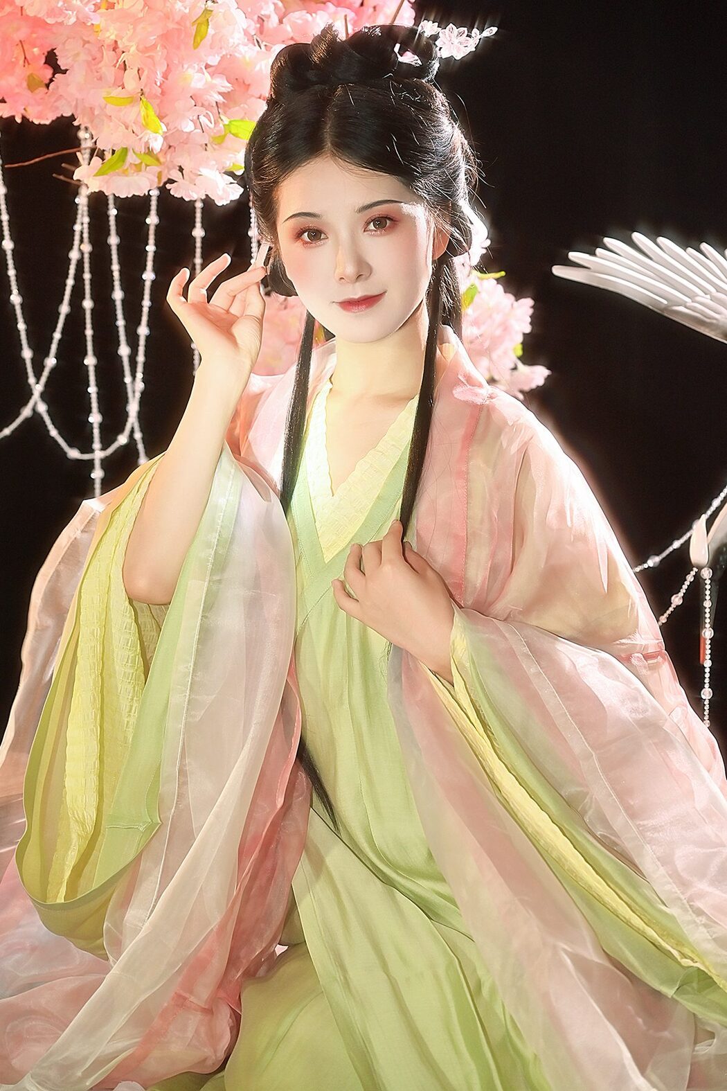 YiTuYu艺图语 Vol.5282 Yi Yi Bu Xiang Zhang Pang Pang