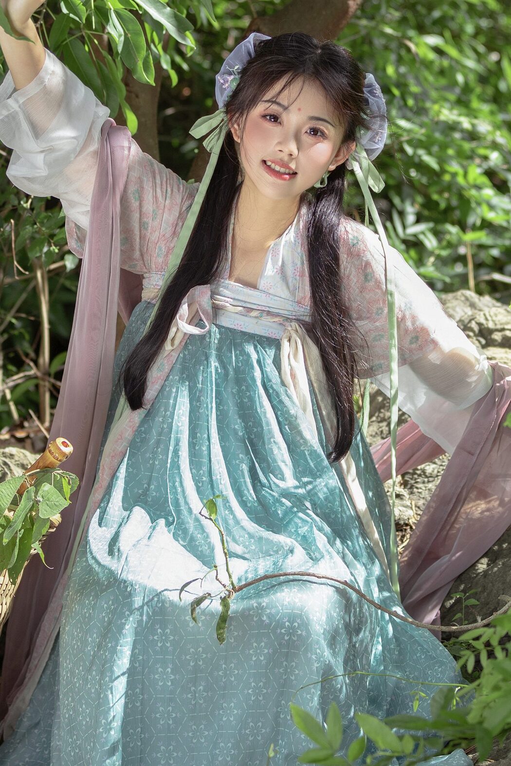 YiTuYu艺图语 Vol.5251 Jin Zou Ba