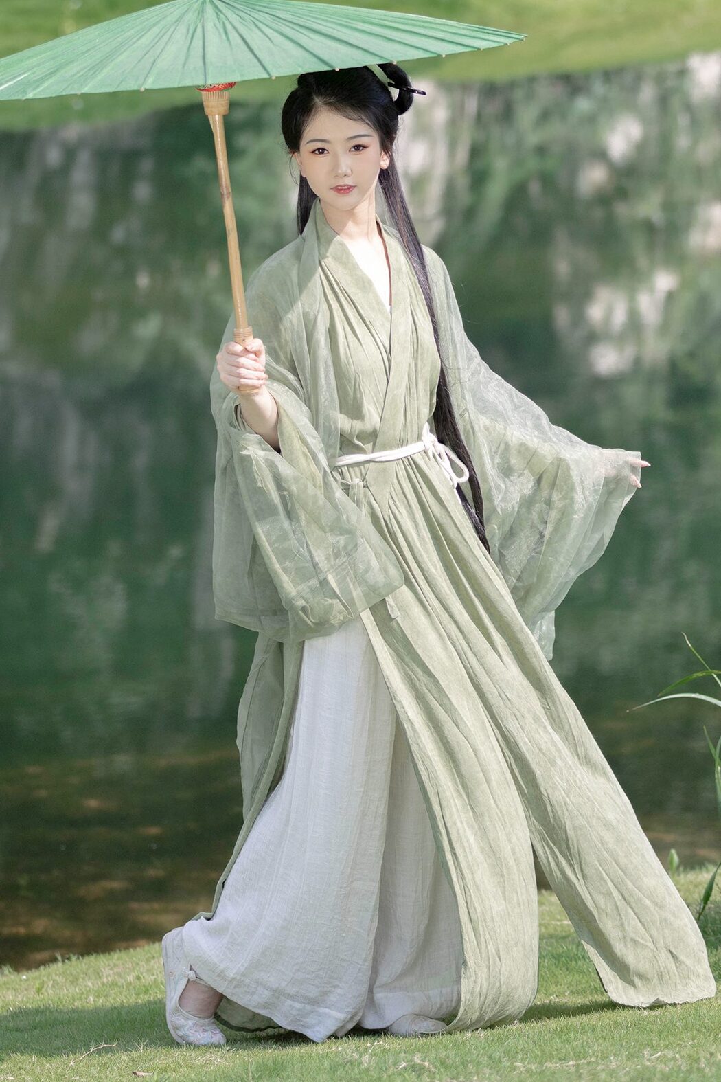 YiTuYu艺图语 Vol.5276 Suan La Tang Er