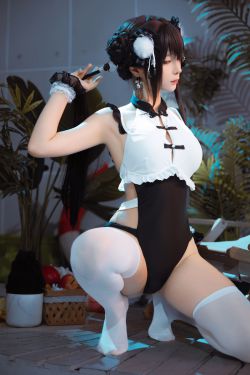 动漫博主蠢沫沫 - 熊猫娘