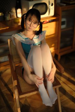 幼水铃衣 - 你的电子女友