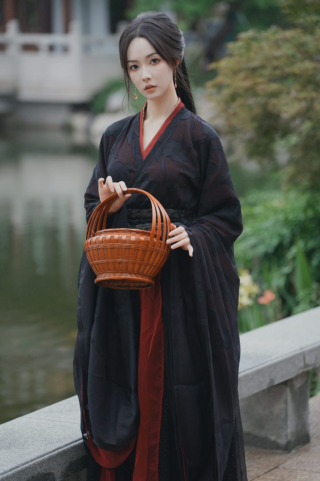 YiTuYu艺图语 Vol.4989 Vi Ge Vivian