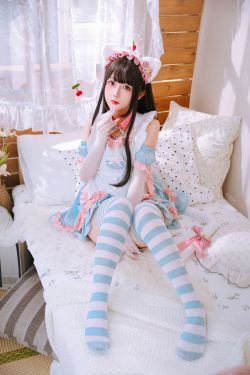 Cosplay 日奈娇 - 兔尾女仆