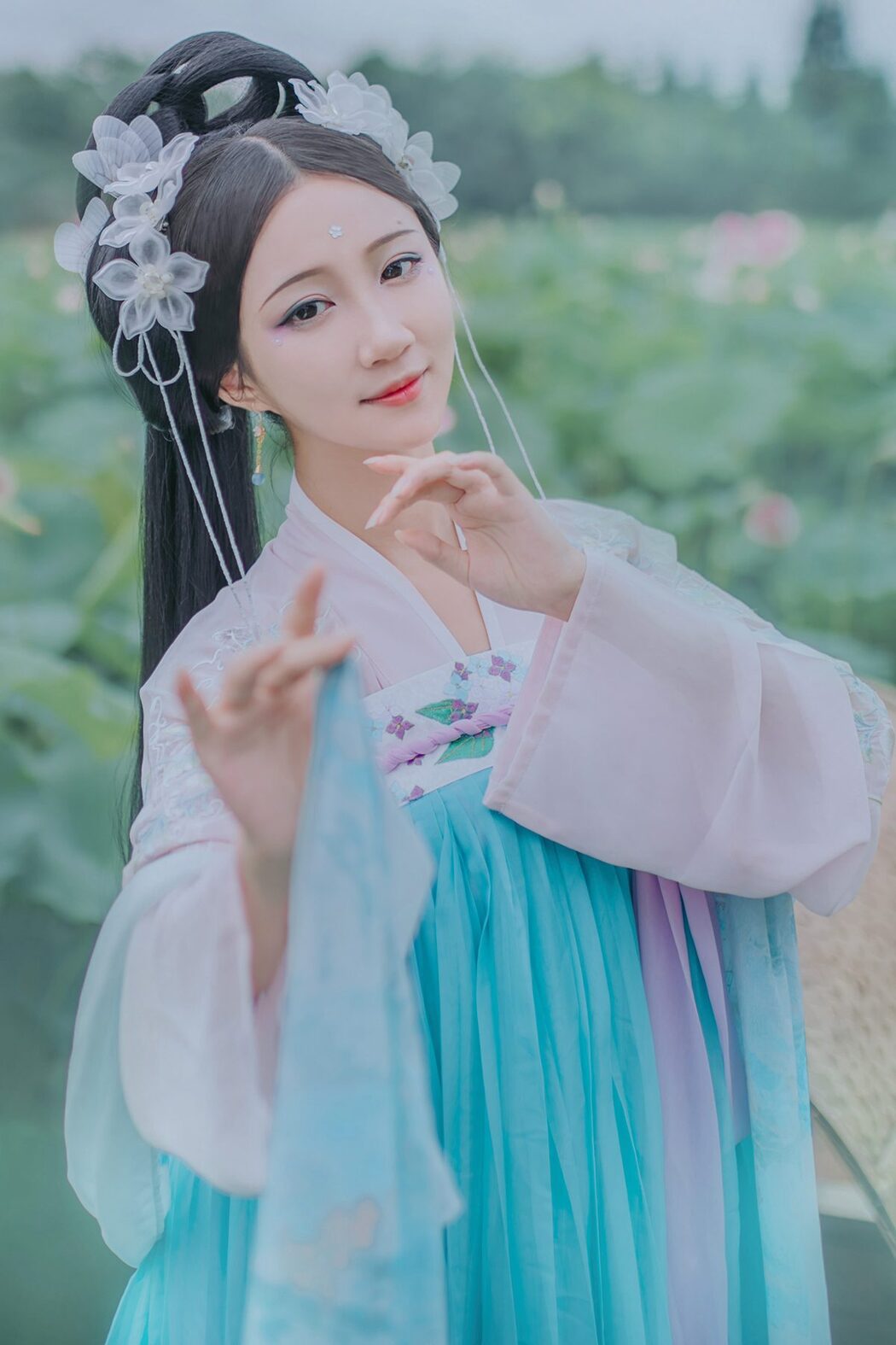 YiTuYu艺图语 Vol.4165 Qi Luo Sheng De Xiao Su Su