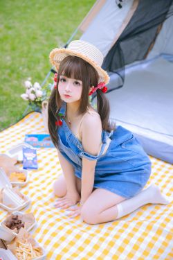 Cosplay日奈娇 - 野餐日