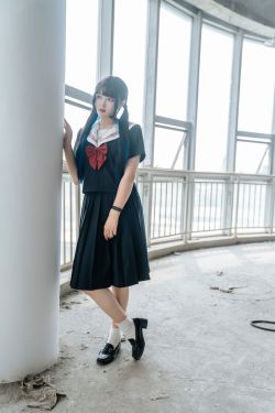 Natsuko夏夏子 - 废墟风纪委员