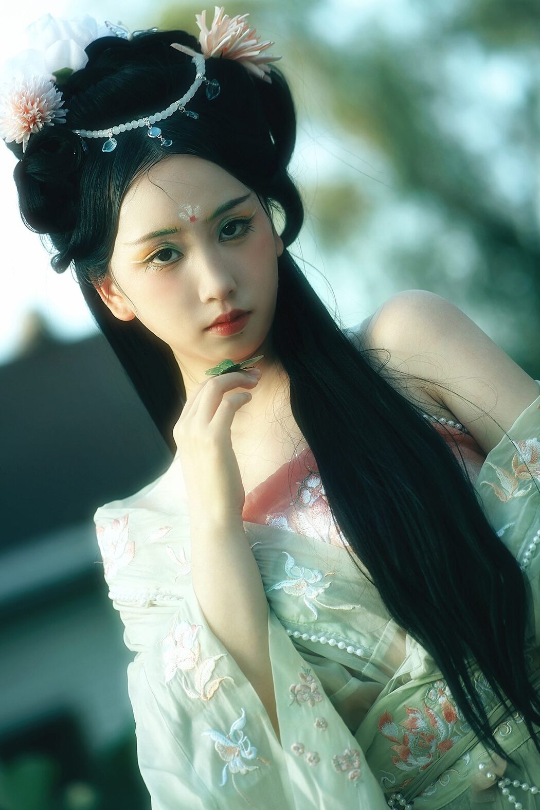 YiTuYu艺图语 Vol.5256 Xiao Qing