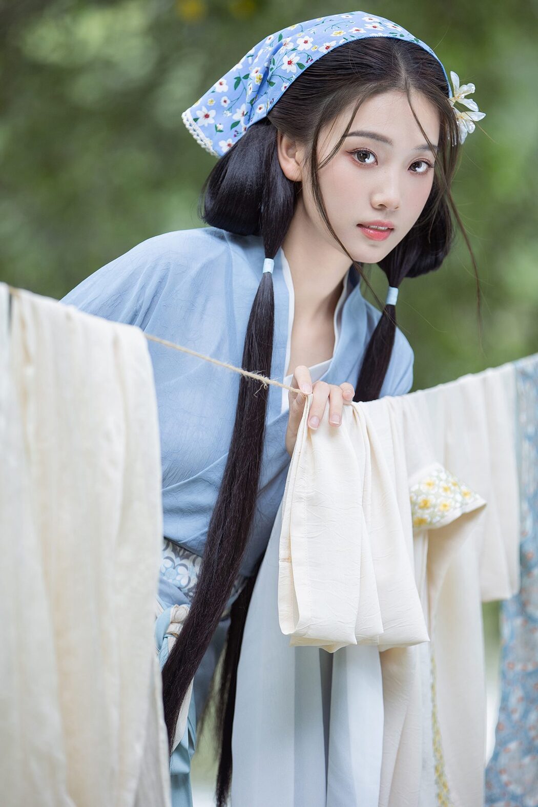 YiTuYu艺图语 Vol.5797 Zhi Zhi Qi