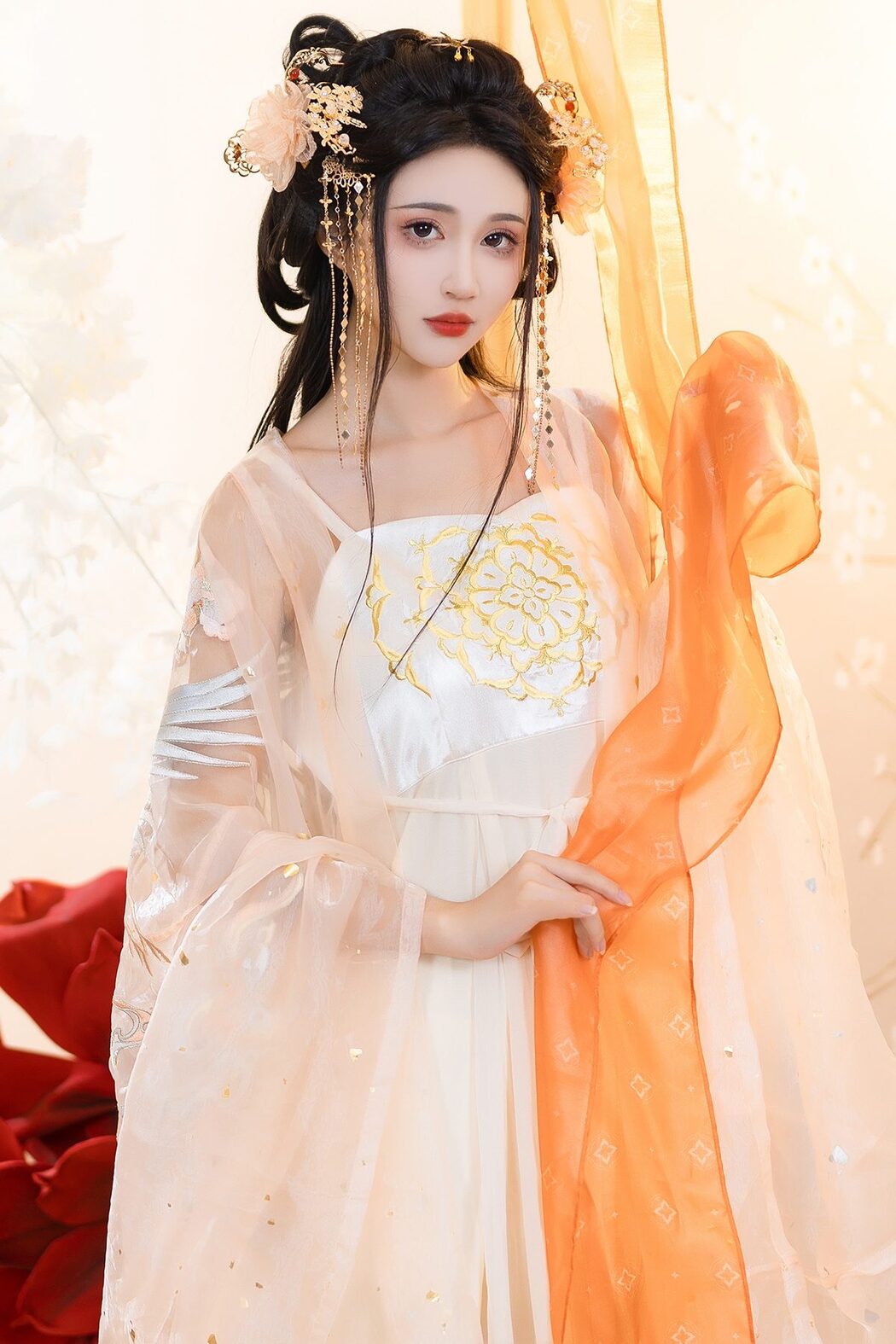 YiTuYu艺图语 Vol.5614 Qi Luo Sheng De Xiao Su Su
