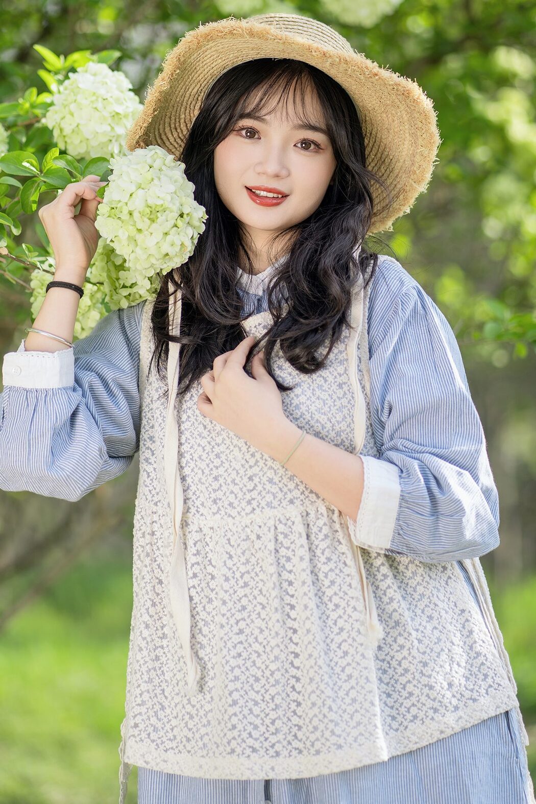 YiTuYu艺图语 Vol.5868 Xiao Ou O