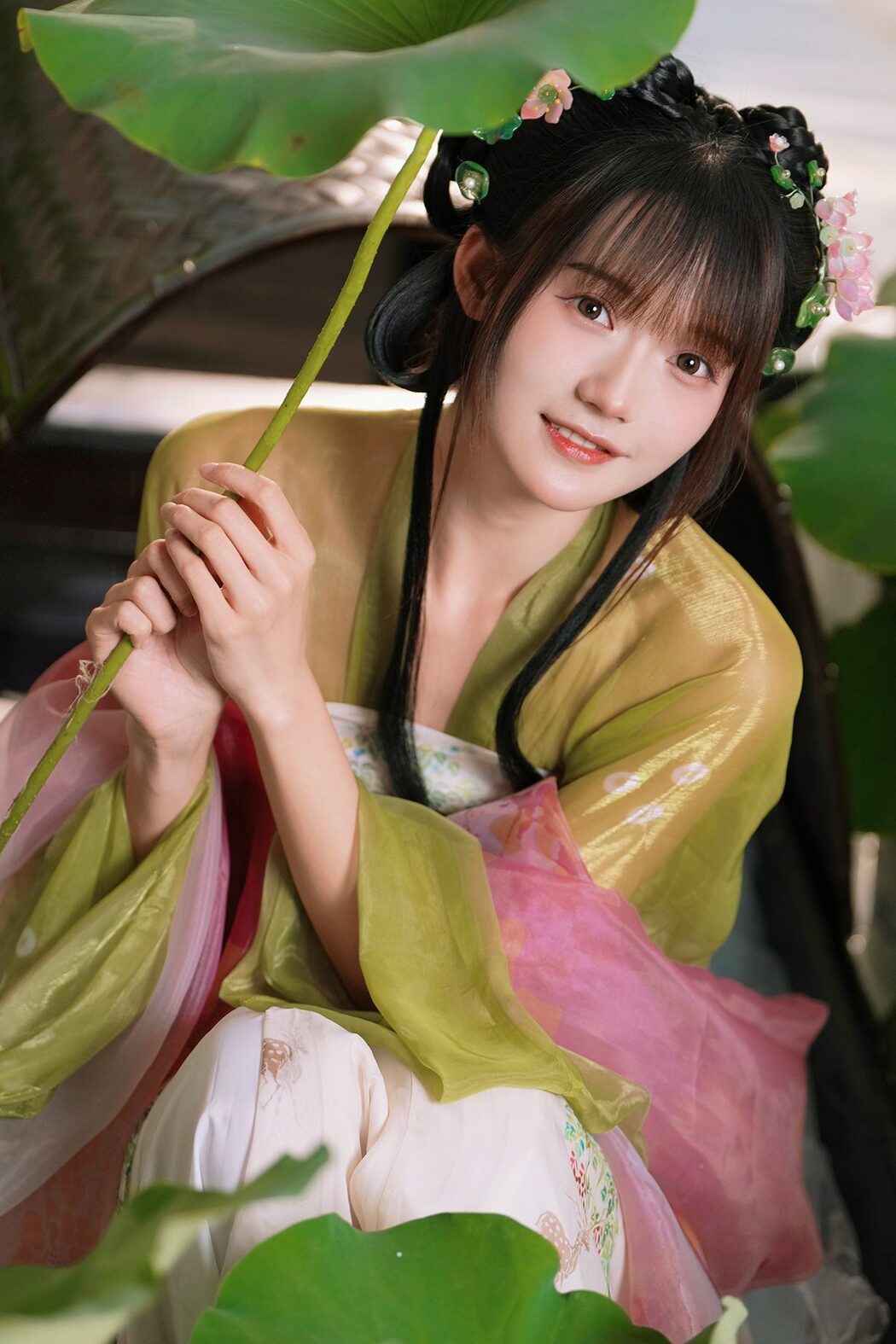 YiTuYu艺图语 Vol.4707 Tu Zi Zzz Bu Chi Hu Luo Bo