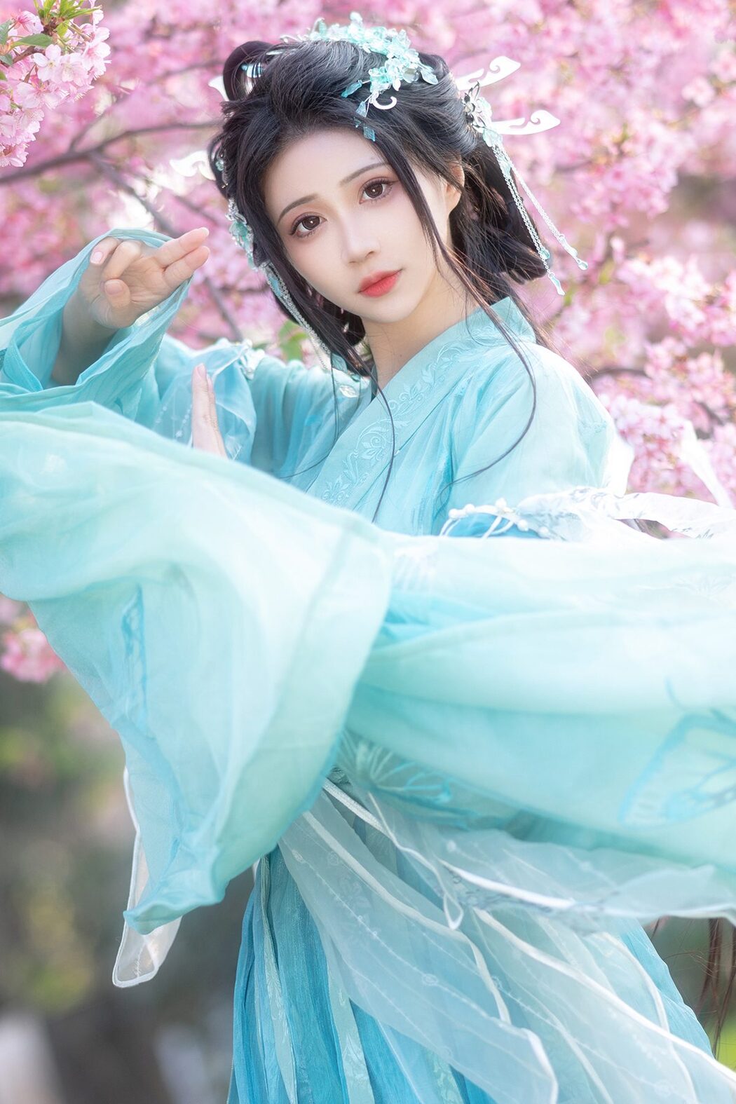 YiTuYu艺图语 Vol.4212 Qi Luo Sheng De Xiao Su Su