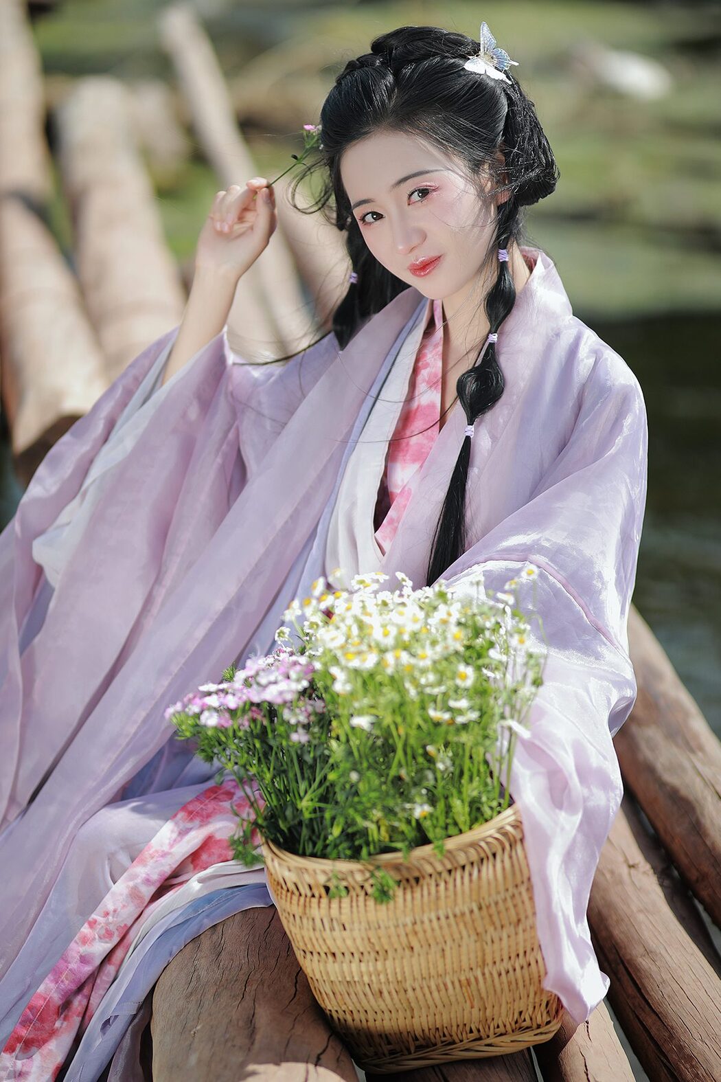 YiTuYu艺图语 Vol.3987 Yu Jin