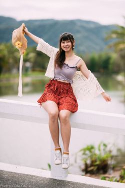 若颖 - 云山水